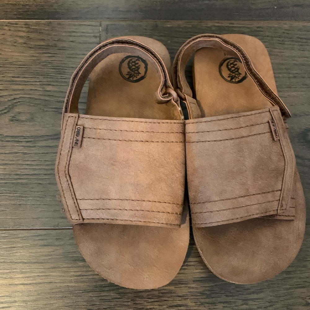 Binky Bro sandals